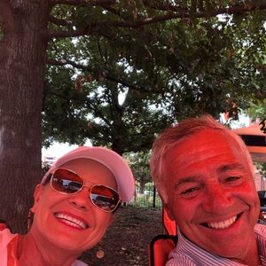 Meet your Posher, Bobbie